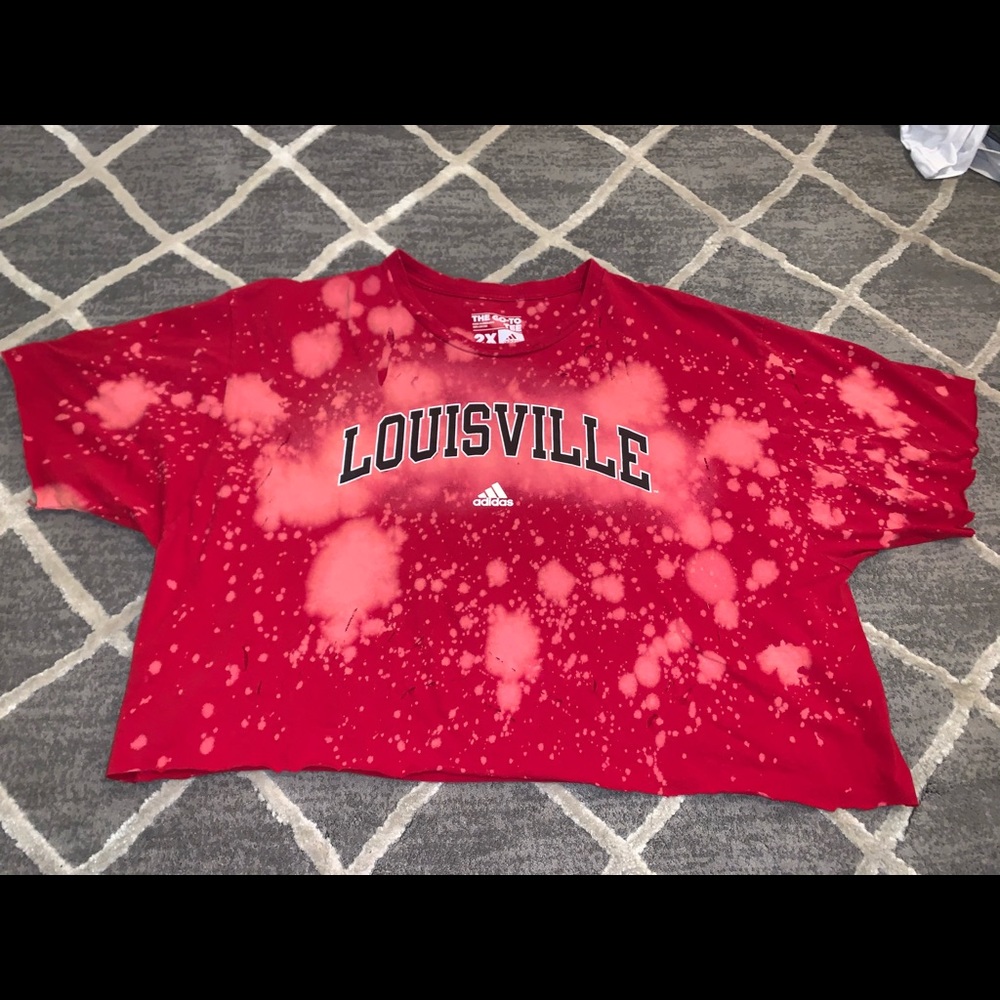 Louisville Cardinals Cropped Distressed Tee